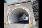 建岩トンネル内装