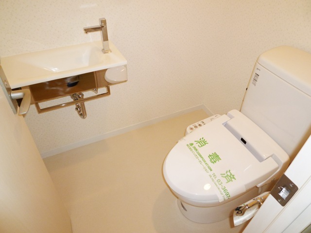 トイレ内に設置した手洗い器