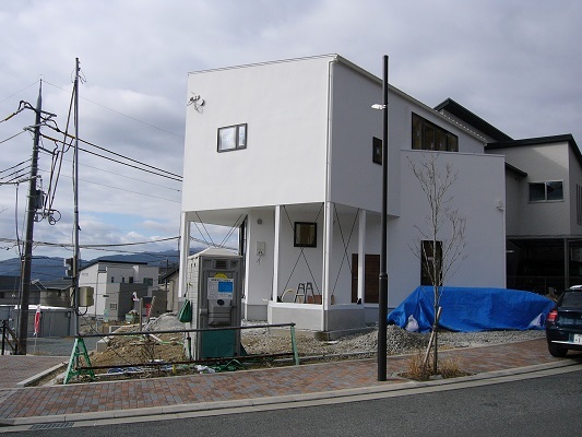 宝塚市H邸　 北摂 庭づくり 雑木と野草...