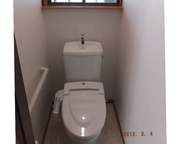 鹿児島市のトイレリフォーム施工事例｜Ｙ様邸｜和式トイレを洋式に！危険な段差解消の安心パックプラン【リビングプラザ滝の神】鹿児島市・リフォーム・塗装・外構・造園